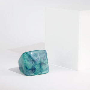 Lovisa – Green Acrylic Square Ring