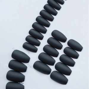 Faux ongle couleur noir en paquets – Nail NINA