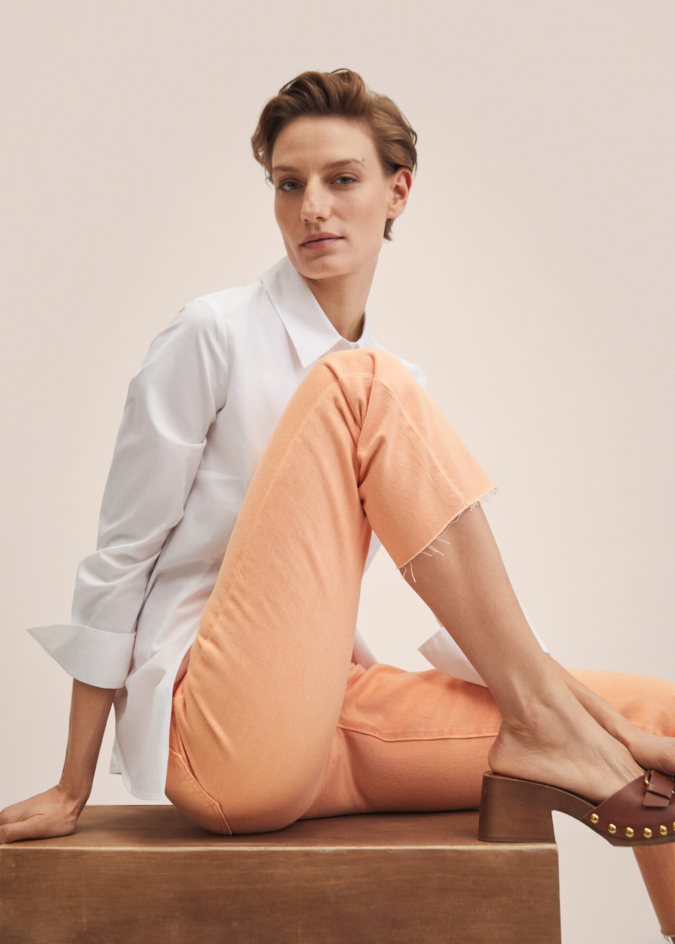 Jean droit taille haute crop Mango Outlet