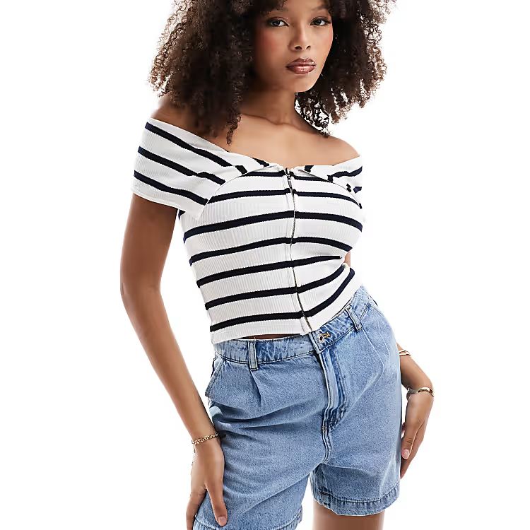 Pull&Bear - Top zippé à rayures et encolure Bardot - Bleu