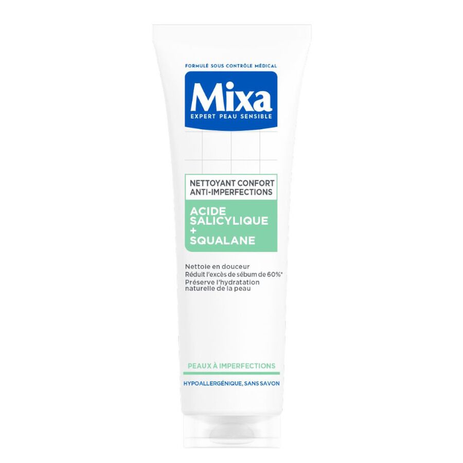 Utiliser matin et soir. Masser en effectuant de légers mouvements circulaires avec de l’eau puis rincer. Éviter le contour des yeux. En cas de contact avec les yeux rincer abondamment avec de l’eau.
